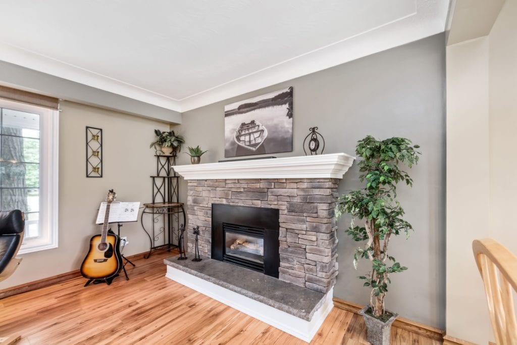 12 Woodsview Place | Grimsby | Fireplace