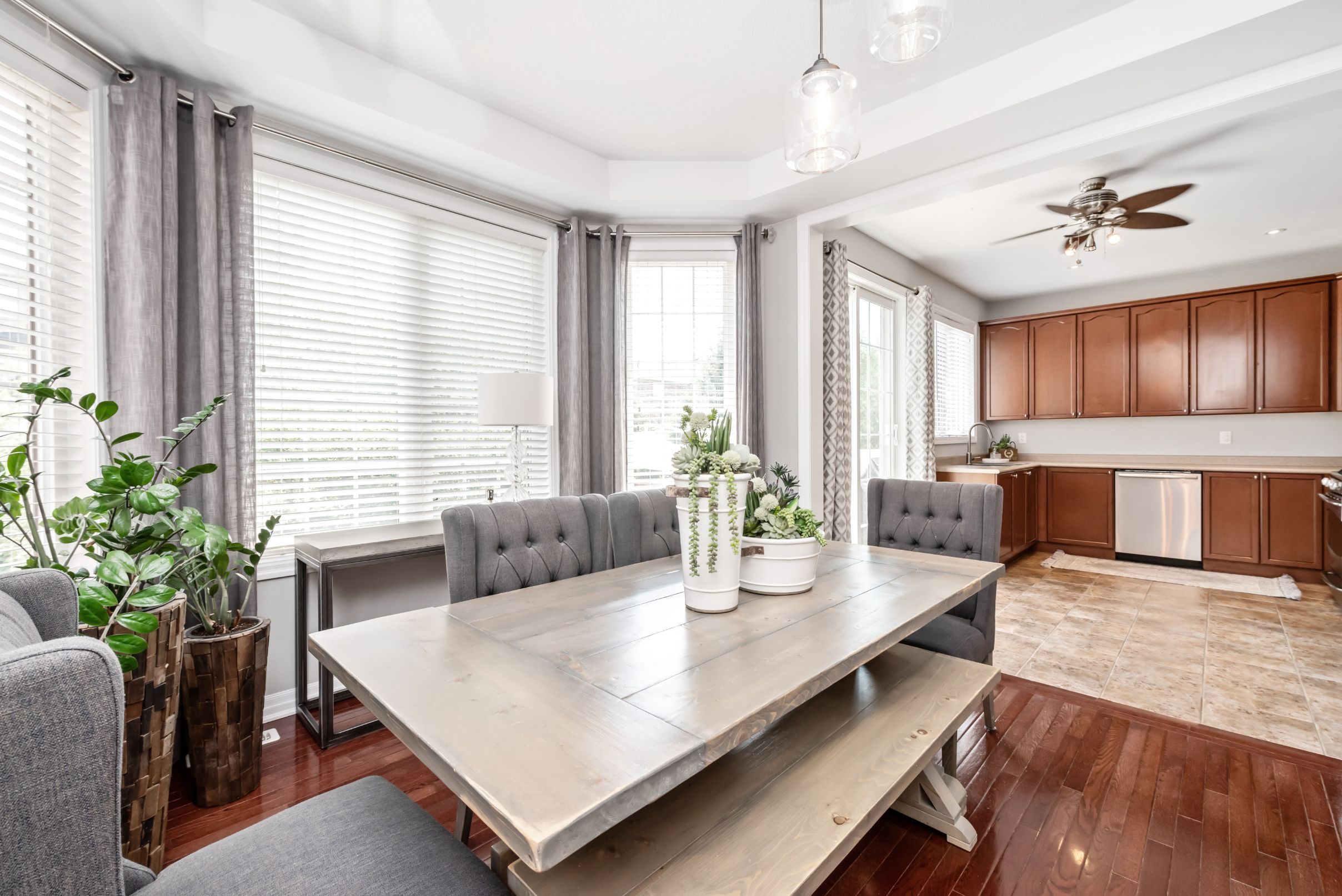 330 Montreal Circle Stoney Creek Van Geest Group