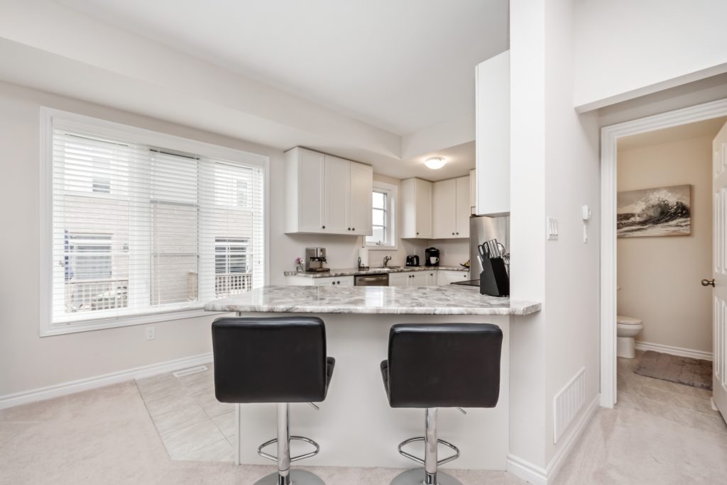 18-219 Dundas Street E | Waterdown West | Kitchen